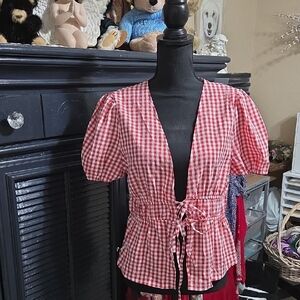 Chic Red Checkered Puff Sleeve Blouse